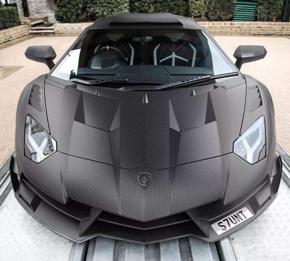 在碳纖維制品生產(chǎn)過程中，脫模劑的主要作用